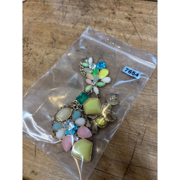 Betsey Johnson Multi Shaped Crystal Flower Garden Gold Necklace - Picture 8 of 8